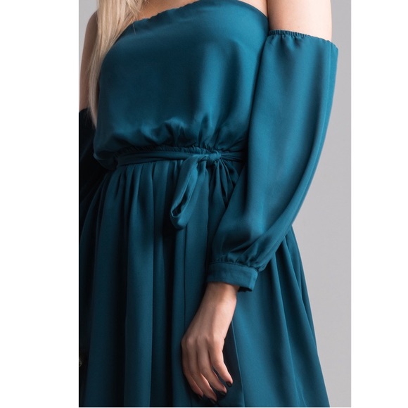 Teal Flowy Off The Shoulders Sleeved Dress - Picture 10 of 10